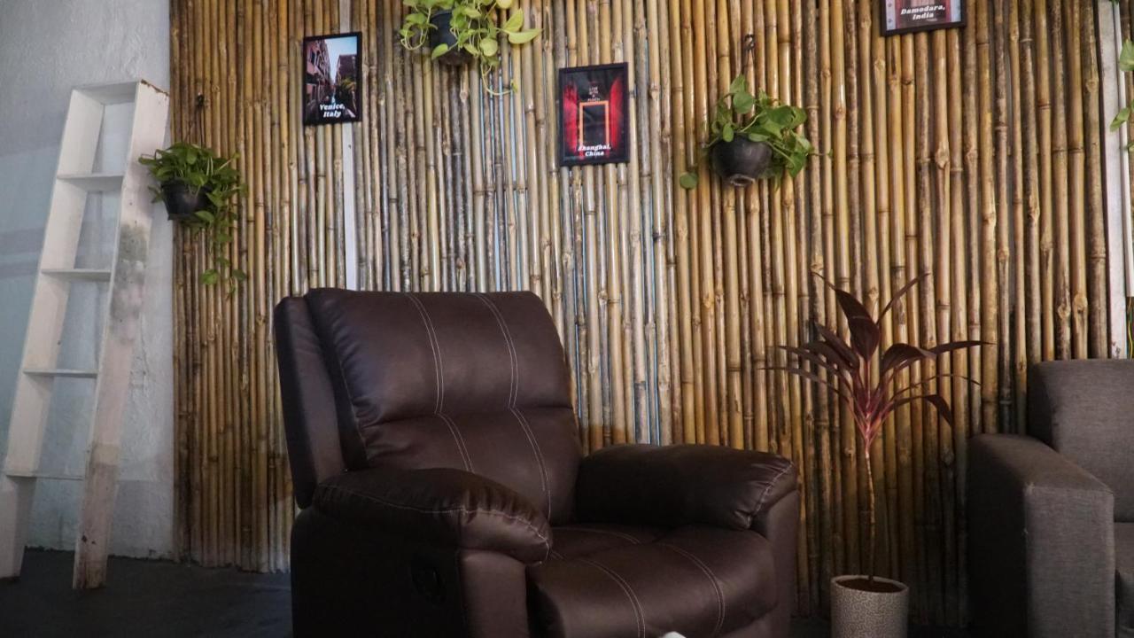 Hoshtel99 - Prime - Stay, Cowork And Cafe Pune Exterior photo